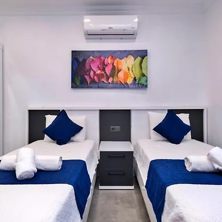 Villa Seaview 2 Bedrooms 4 People