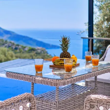 Seaview 2 Bedrooms 4 People Villa