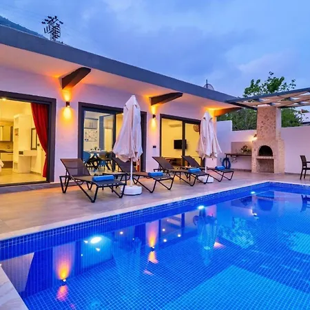 2 Bedroom - 5686 Villa *